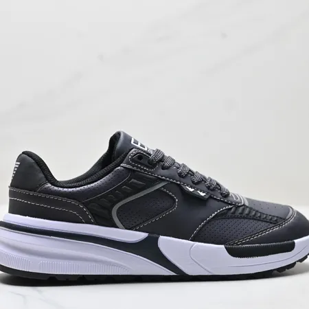 アルマーニ カジュアルシューズ