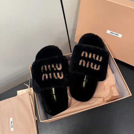 ミュウミュウ スリッパ