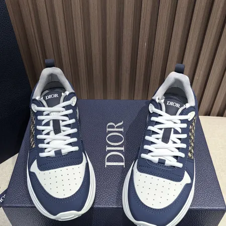 ディオール カジュアルシューズ