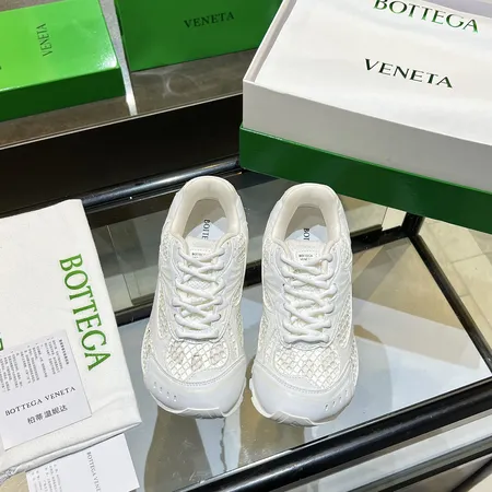 ボッテガ ヴェネタ スニーカー