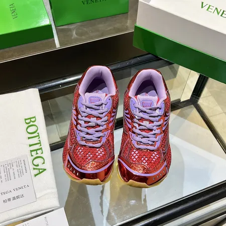 ボッテガ ヴェネタ スニーカー