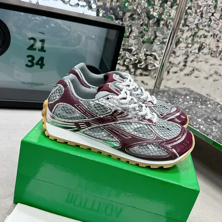 ボッテガ ヴェネタ スニーカー