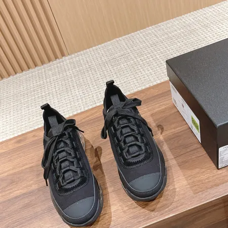 シャネル スニーカー