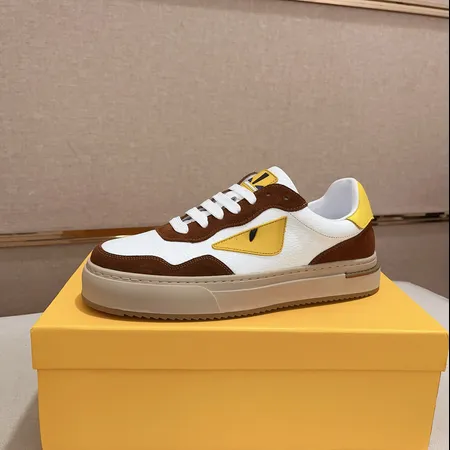 フェンディ カジュアルシューズ