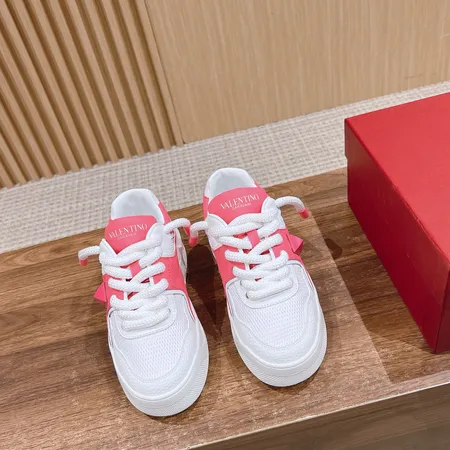 ヴァレンティノ カジュアルシューズ