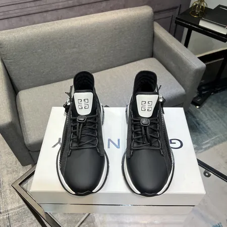 ジバンシィ スニーカー