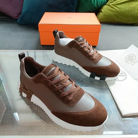 エルメス スニーカー