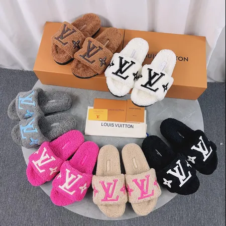 ルイヴィトン スリッパ