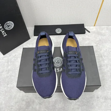 ヴェルサーチ スニーカー