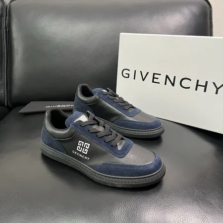 ジバンシィ カジュアルシューズ