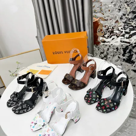 ルイヴィトン サンダル