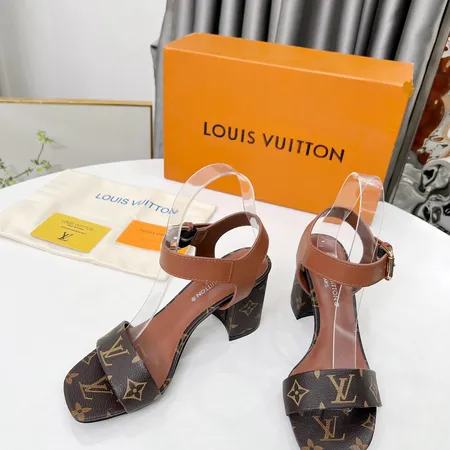 ルイヴィトン サンダル