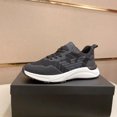 アルマーニ カジュアルシューズ