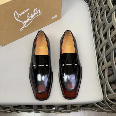 クリスチャン・ルブタン ビジネスシューズ