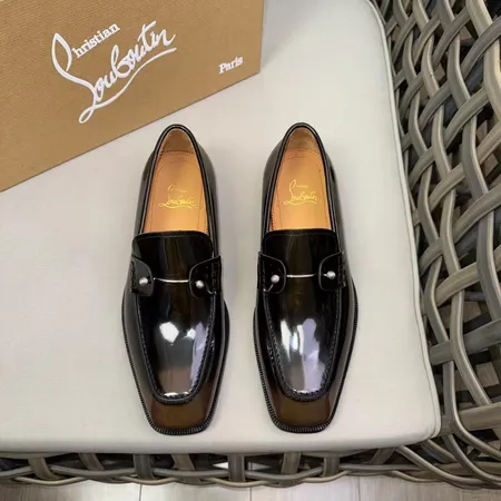 クリスチャン・ルブタン ビジネスシューズ