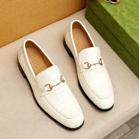 グッチ ビジネスシューズ