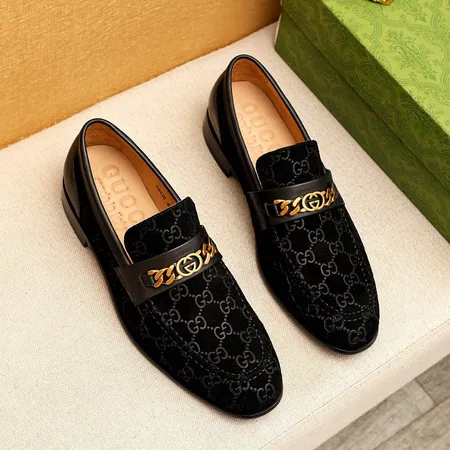 グッチ ビジネスシューズ