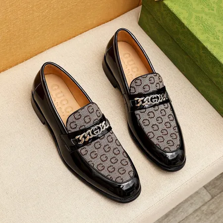 グッチ ビジネスシューズ