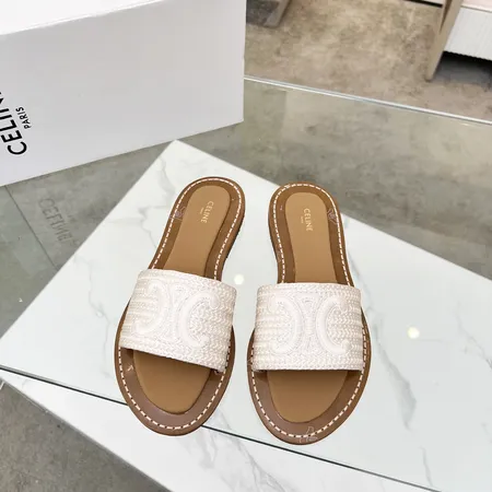 セリーヌ スリッパ