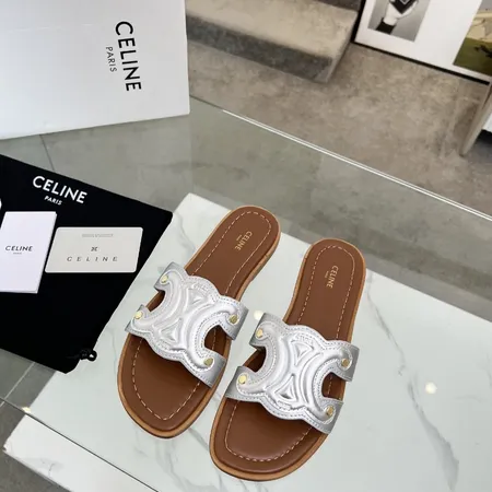 セリーヌ スリッパ