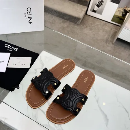 セリーヌ スリッパ