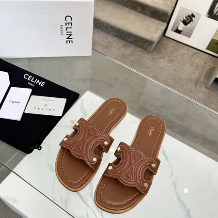 セリーヌ スリッパ