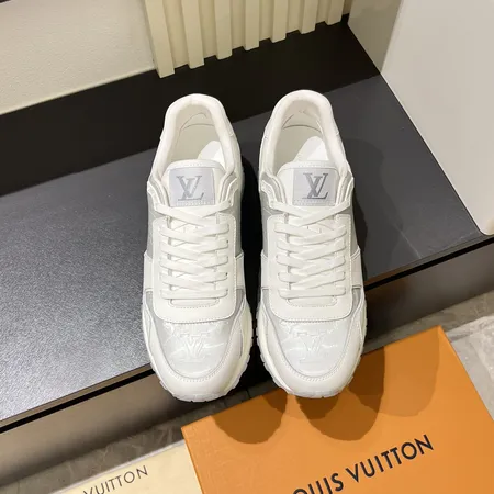 ルイヴィトン スニーカー