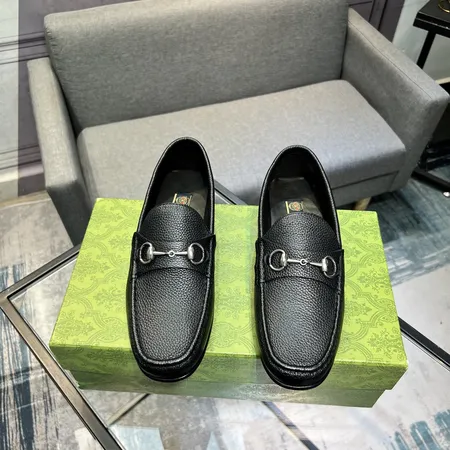 グッチ ビジネスシューズ