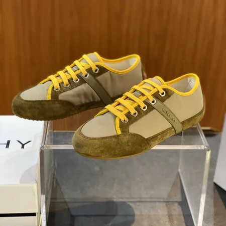 ジバンシィ カジュアルシューズ