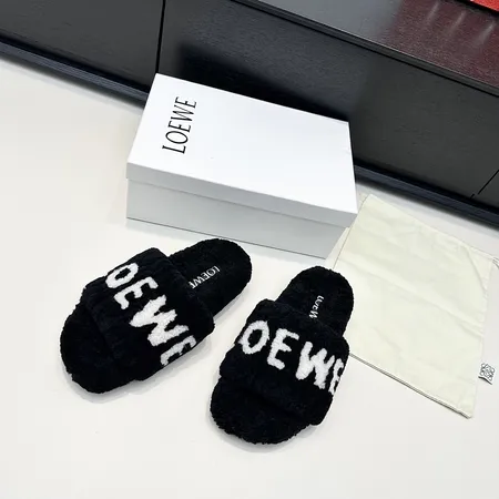 ロエベ スリッパ