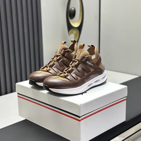 モンクレール スニーカー