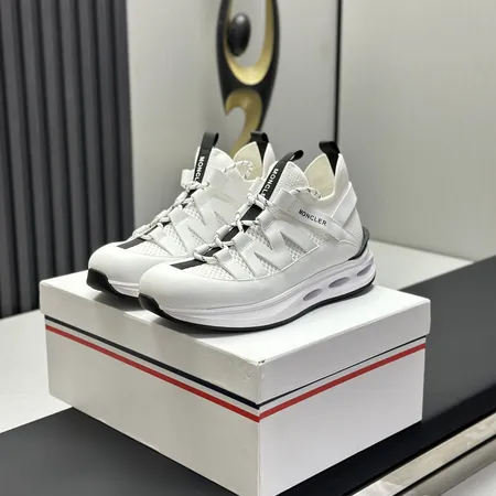 モンクレール スニーカー