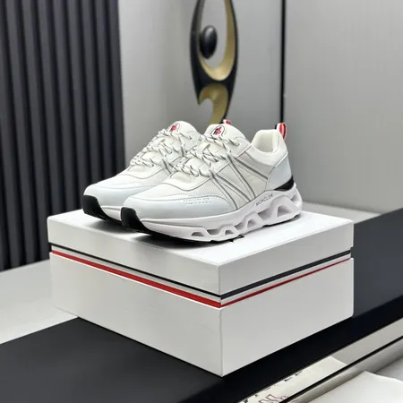 モンクレール スニーカー