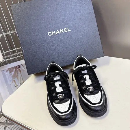 シャネル スニーカー