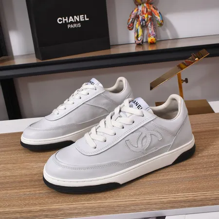 シャネル カジュアルシューズ