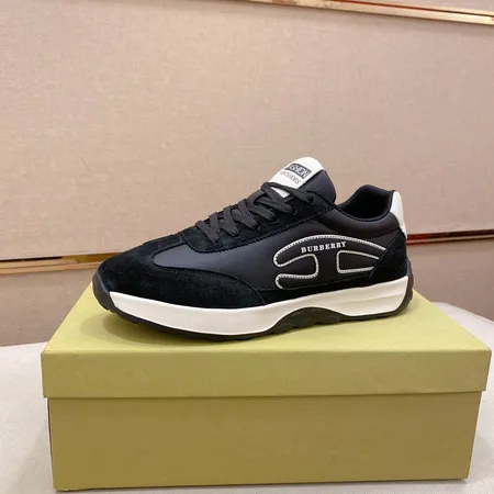 バーバリー ス カジュアルシューズ