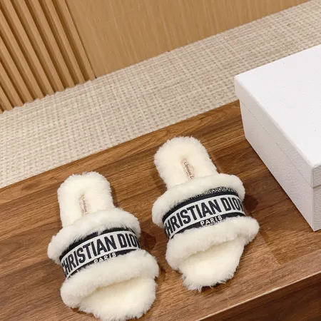 ディオール スリッパ