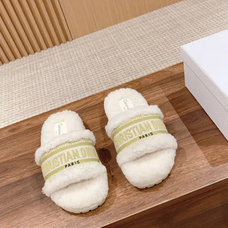 ディオール スリッパ