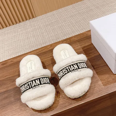 ディオール スリッパ