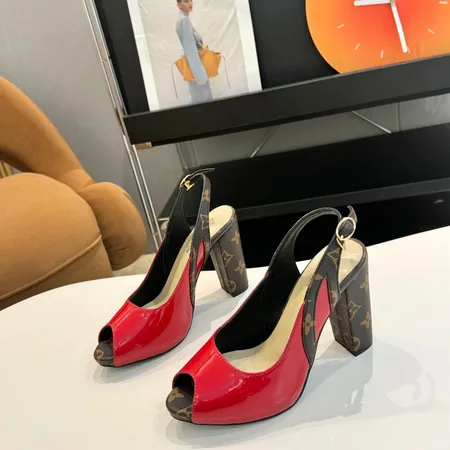 ルイヴィトン サンダル