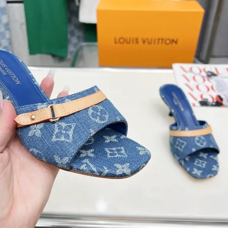 ルイヴィトン サンダル