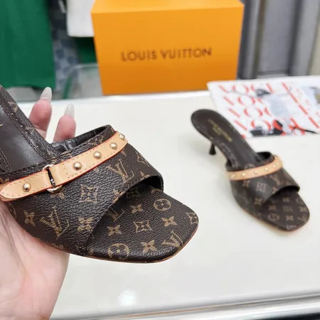 ルイヴィトン サンダル