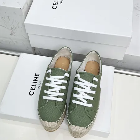 セリーヌ カジュアルシューズ