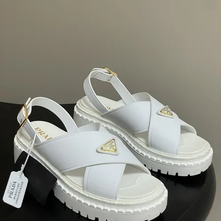 プラダ サンダル
