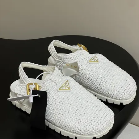 プラダ サンダル