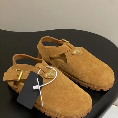 プラダ サンダル