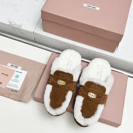 ミュウミュウ スリッパ