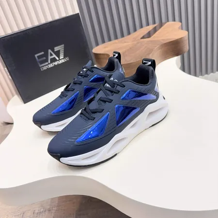 アルマーニ カジュアルシューズ