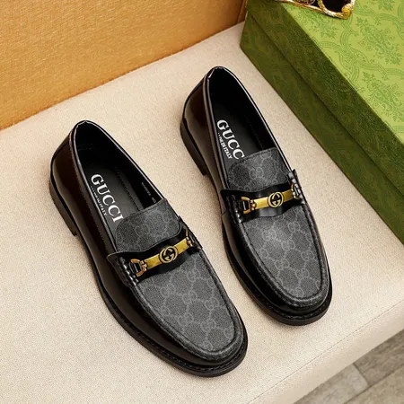 グッチ ビジネスシューズ