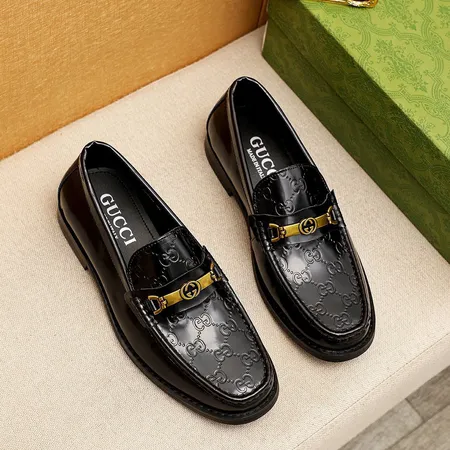 グッチ ビジネスシューズ